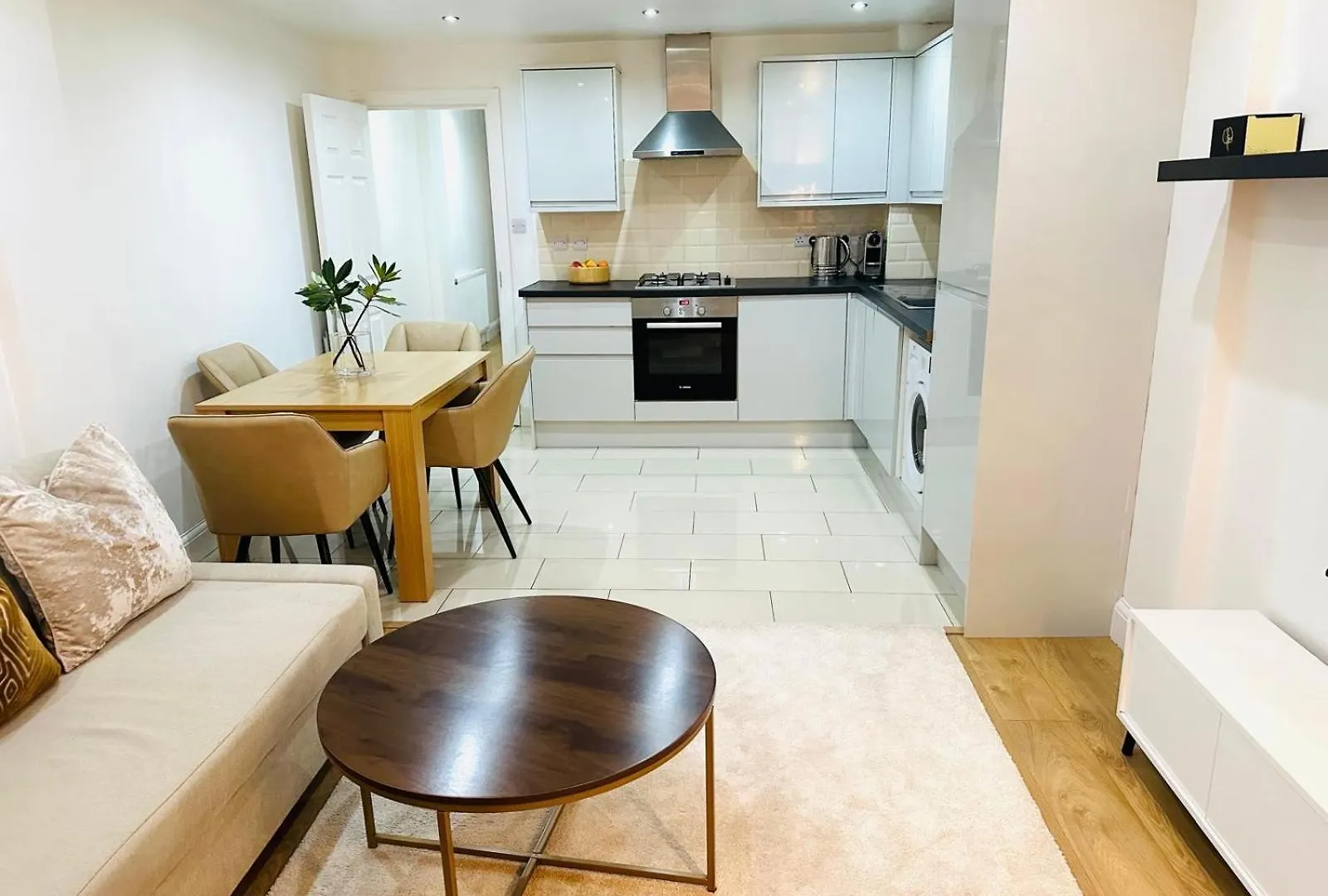 Westferry Deluxe Penthouse Apartment London United Kingdom