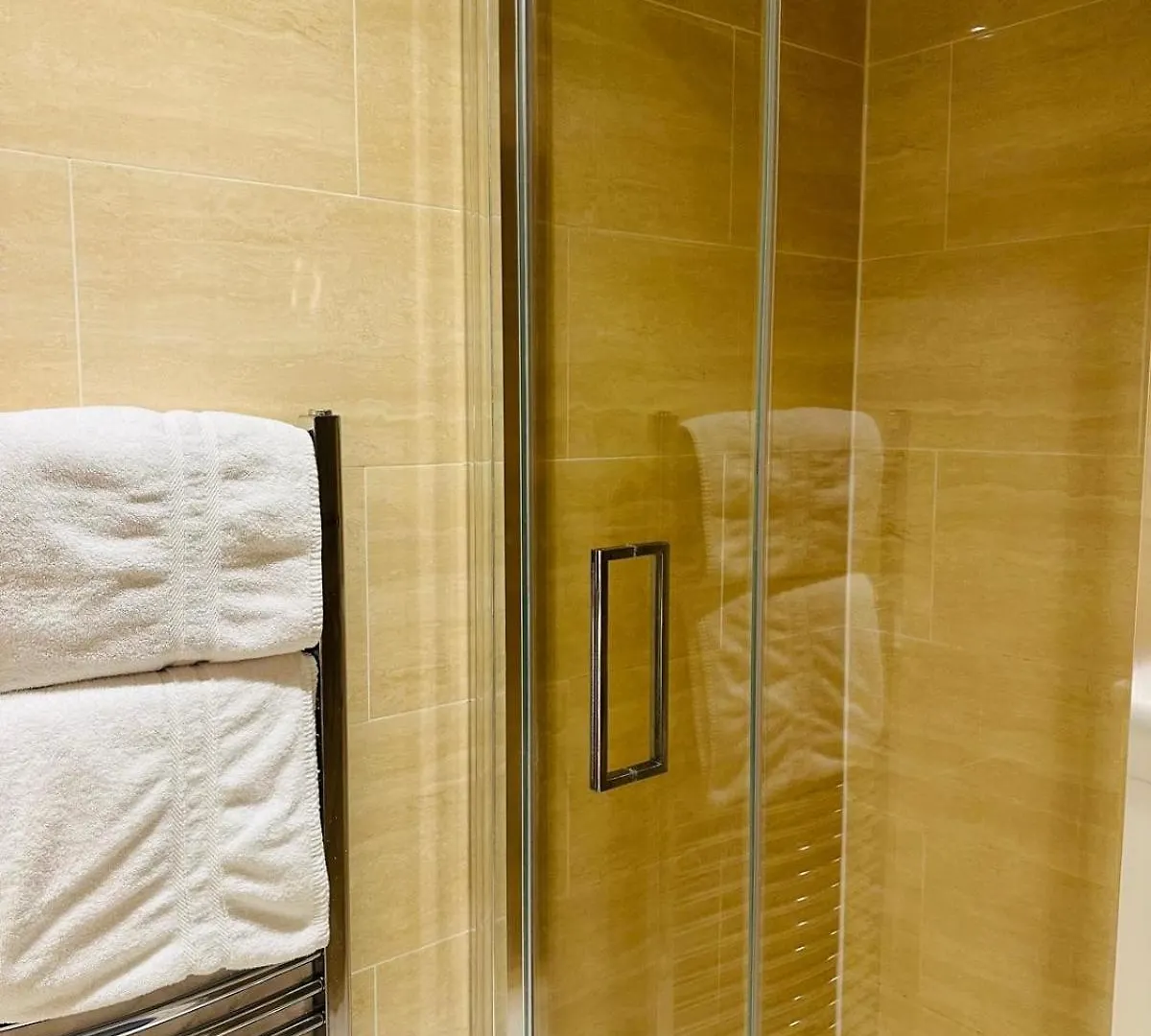 Westferry Deluxe Penthouse Apartment London